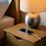 Как правильно заряжать iPhone в 2025: разбираем мифы и правду об оптимизированной зарядке